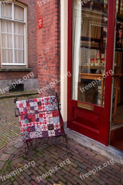 Quilt Patchwork Display Shop Street