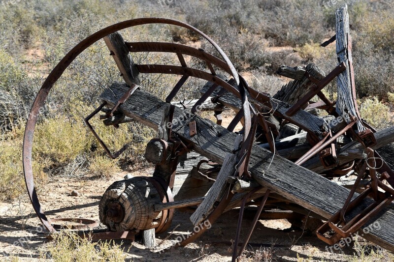 Wagon Old Abandoned Rust Rotten Wood