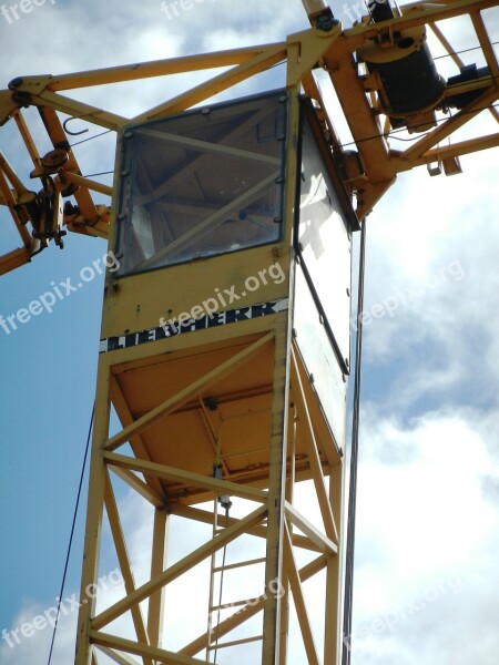 The Lift Scaffolding Machine Building Construction Work