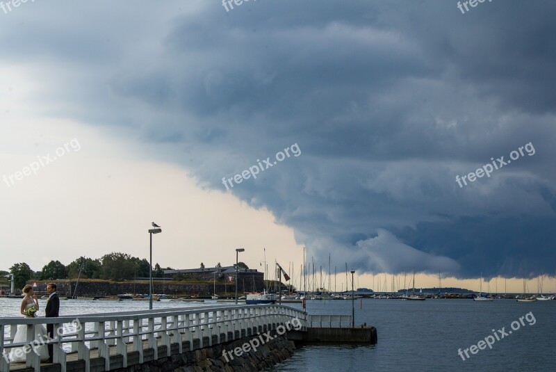 Wedding Love Sea Pierce Thunderstorm