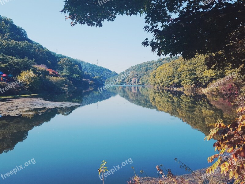 Autumn In Autumn Autumn Sky Lake Reservoir