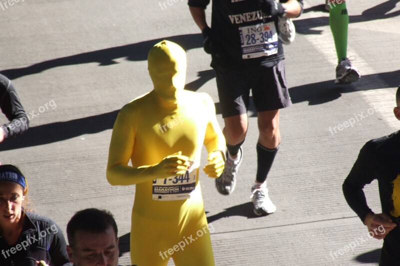 Overcoming Race Yellow Marathon Courage