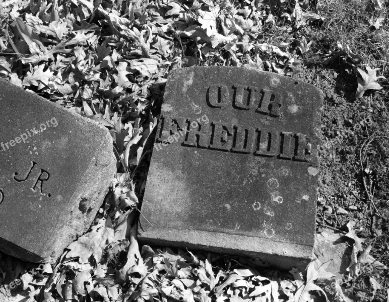 Broken Tombstone Headstone Grave Graveyard