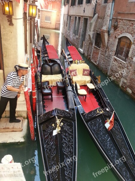 Holiday Boat Gondola Gift Romance