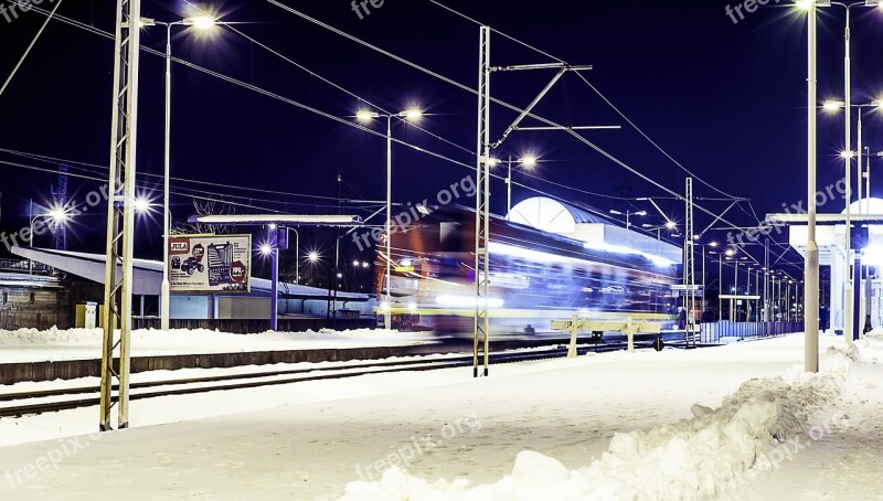 Train Station Train Motion Winter Speed