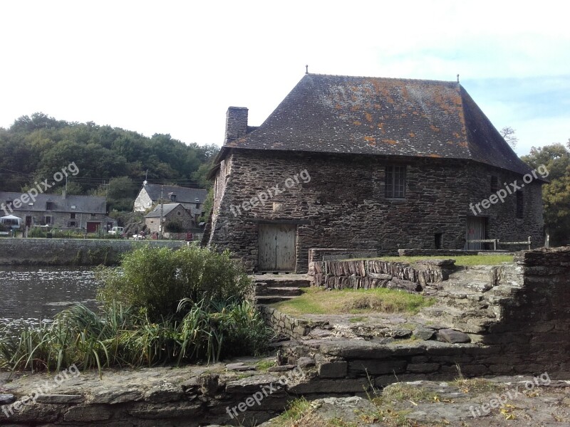 The Boel Rean Bridge France River Chalet