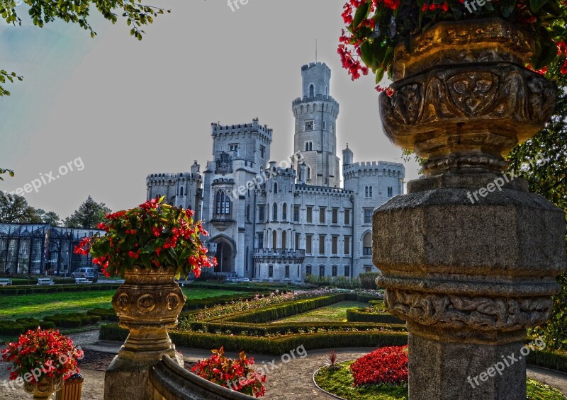 Hluboka Deep Lock Garden Flowers Monument