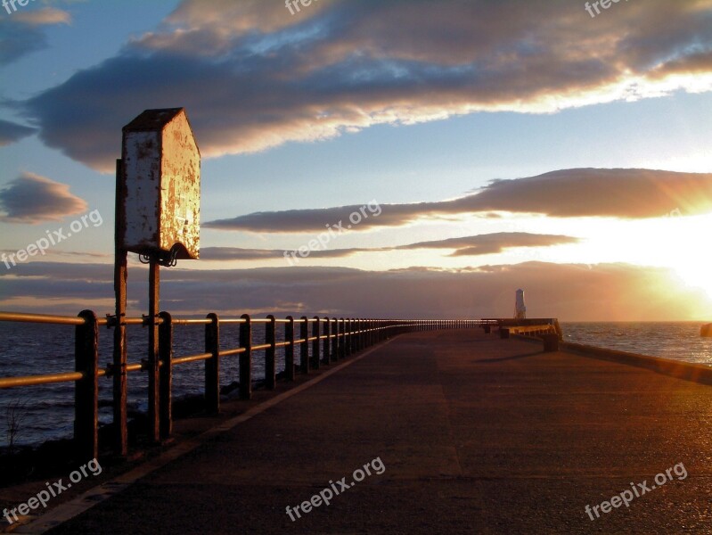 Scotland Ayrshire Ayr Pier Sea Lake