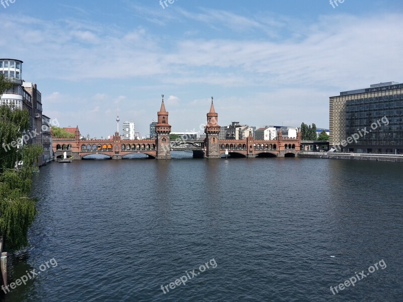 Oberbaumbrücke Berlin Bridge Spree Capital