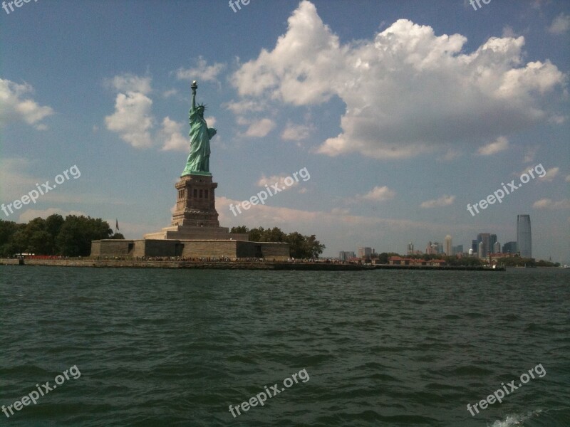 New York City New York City Skyline Statue Independence Water