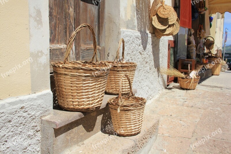 Basket Straw Basket Stairs Vacations Gradually