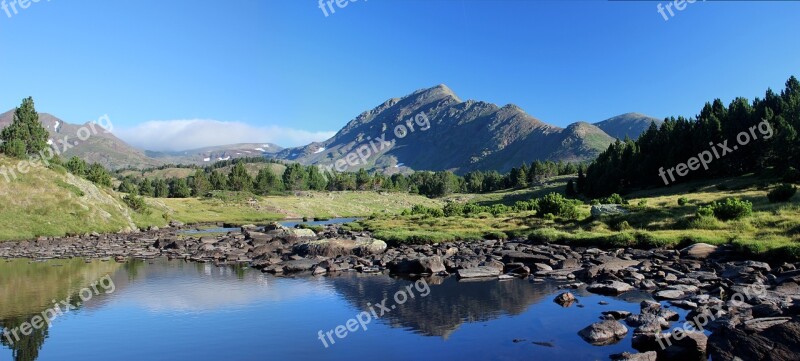 Nature Mountain Lake Pyrenees Water