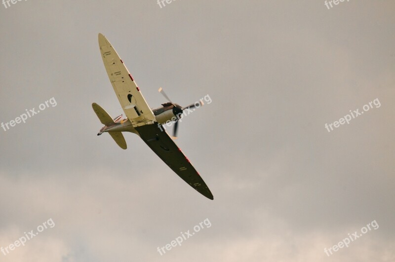 Spitfire Airshow Ww2 Battle Of Britain Classic Fighter