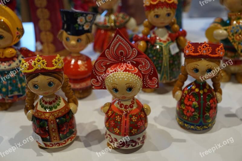 Mamushka Folklore Tinker Russia Expo