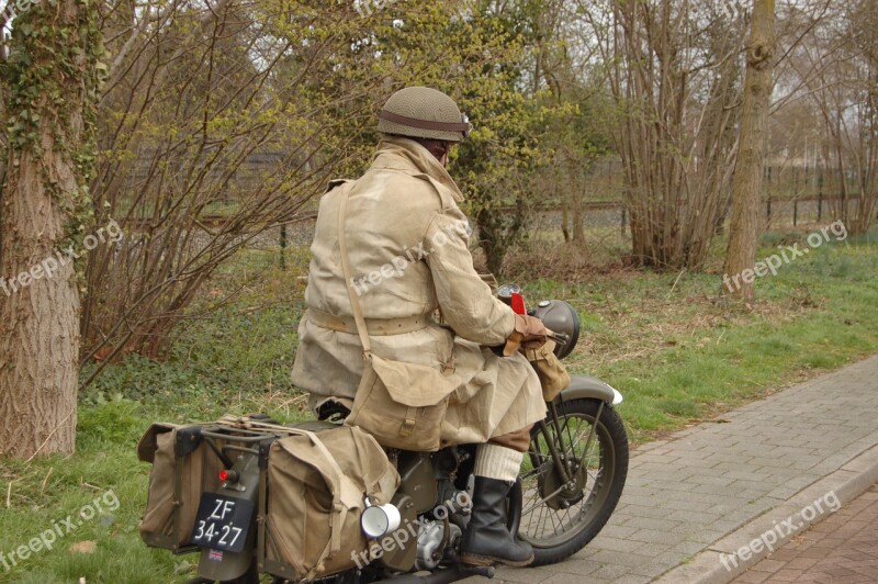 Soldier Motor Historical Street Costume