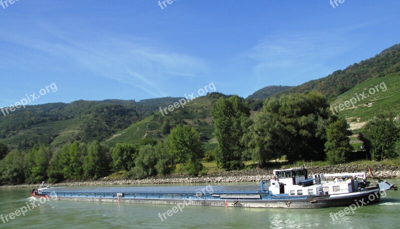 Danube Valley Shipping River Wachau Austria