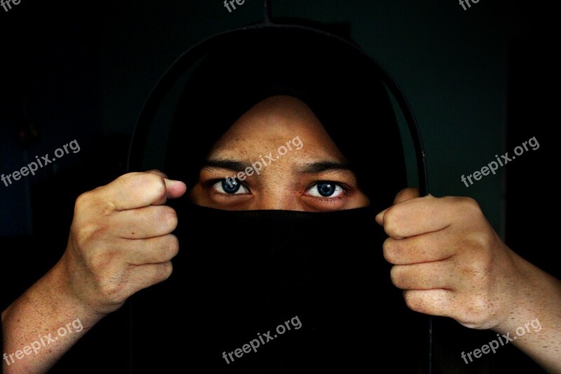 Muslim Hijab Freedom Potrait Alone