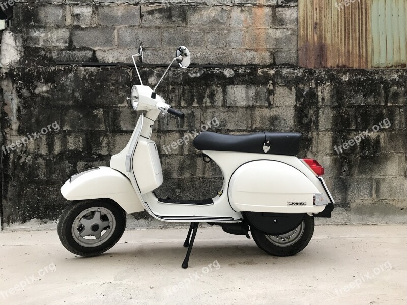 Vespa Motorcycle Scooter Free Photos