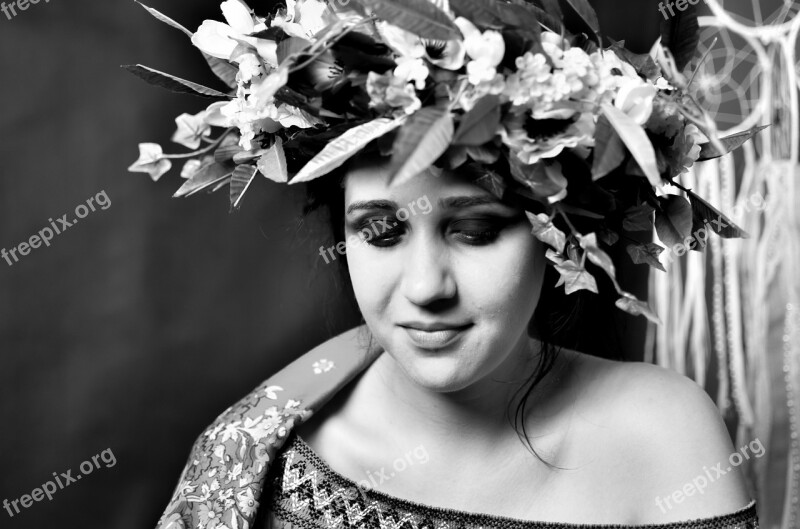 Folklore Flowers Wreath The Tradition Of Spiritual