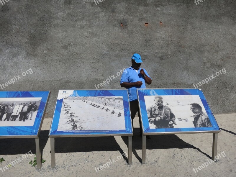 Guide Robben Island Mandela Museum Cape Town