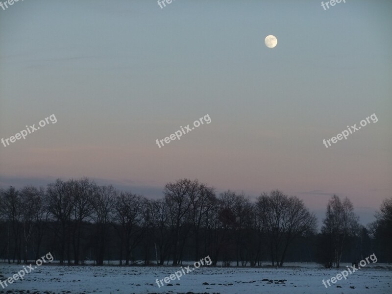 Round The Moon Natural Snow Views Twilight