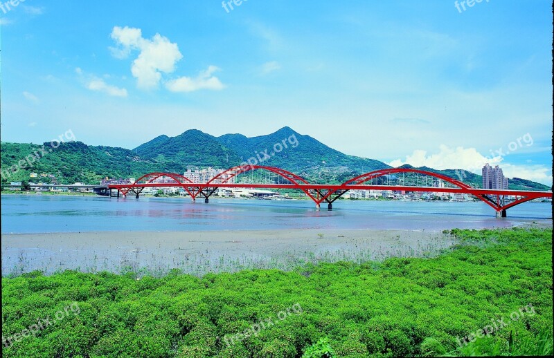 Blue White-a Surname Coast Scene Or Landscape Area Big Bridge Pier Free Photos