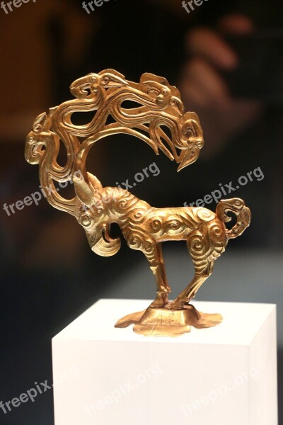 Xi'an Qin Shi Huang Tang Dynasty Museum Gold