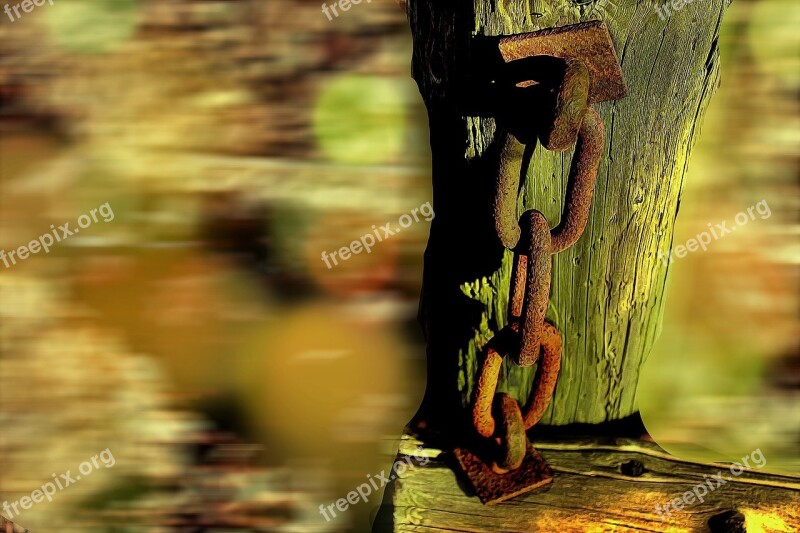 Chain Log Rust Weathered Rusted