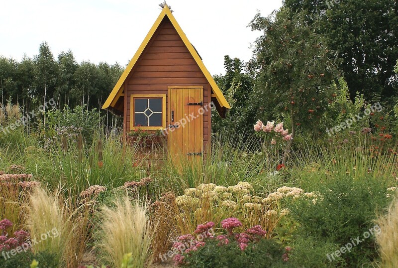 Bower Garden Cottage Vegetation Shrubs