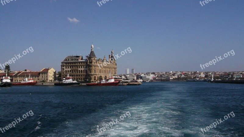 Istanbul Station Train Railway Station Railway