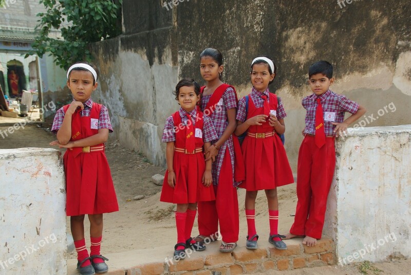 India Schoolchildren Children Uniform Education