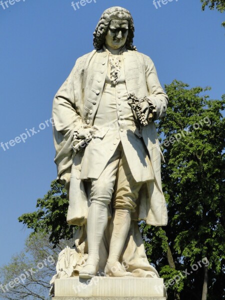 Bernard De Jussieu Parc De La Tête D'or Lyon Monument France