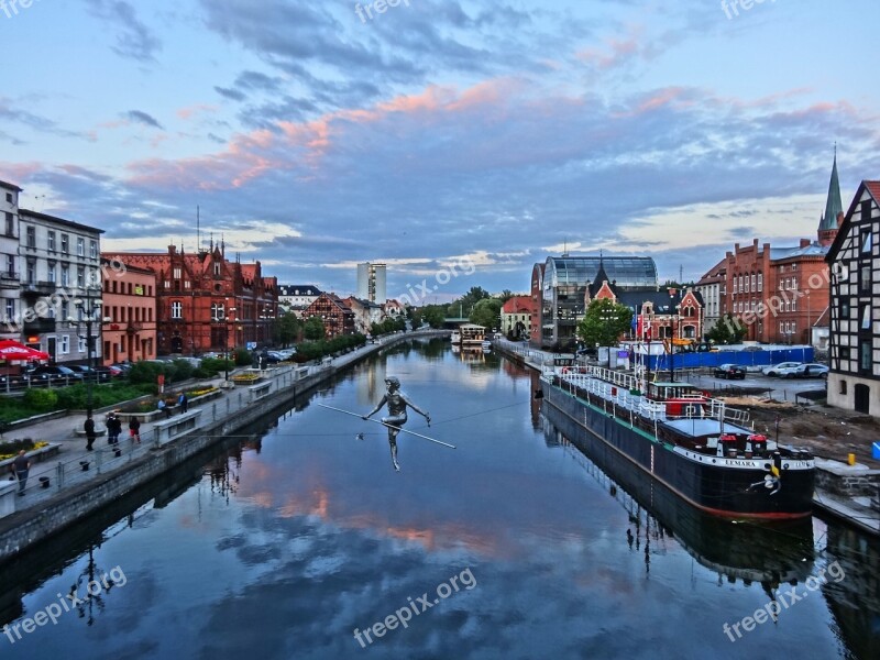 Old Town Bydgoszcz Bridge View Canal