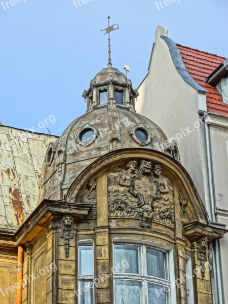 Bydgoszcz Art Noveau Turret Relief Artwork