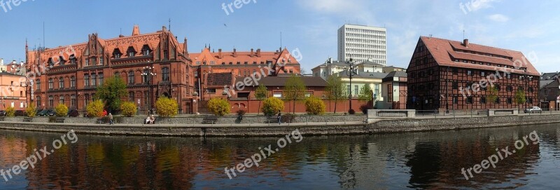 Bydgoszcz Waterfront Panorama Embankment Canal