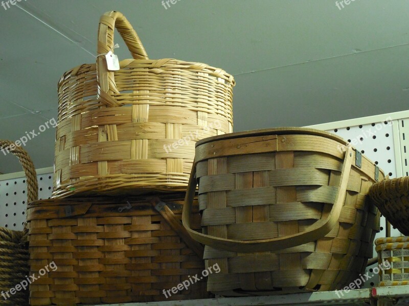 Wicker Baskets Natural Design Table