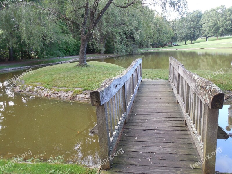 Wooden Bridge Lake Wooden Bridge Water