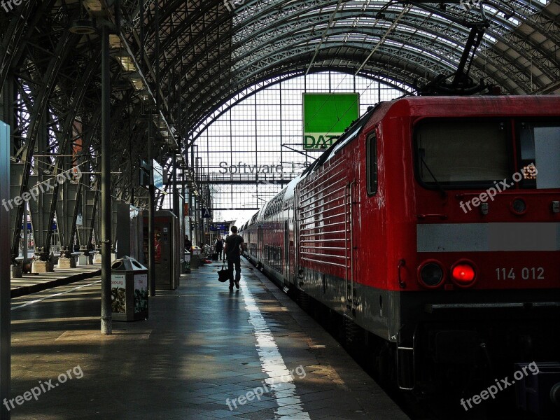 Architecture Train Ride Railway Station Platform Bahnsteigkante