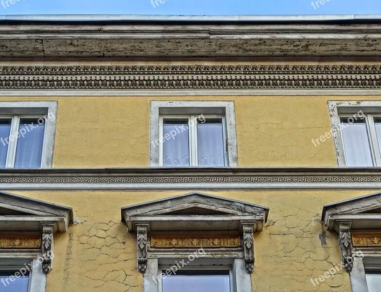 Hotel Ratuszowy Bydgoszcz Windows Architecture Facade