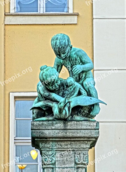 Monument Bydgoszcz Poland Sculptures Figures