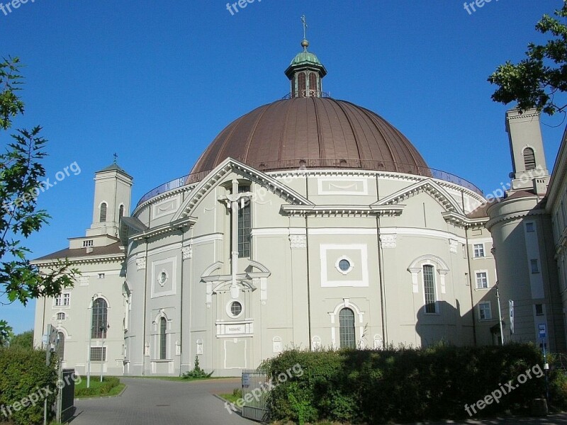 Basilica Vincent De Paul Cupola Dome Architecture