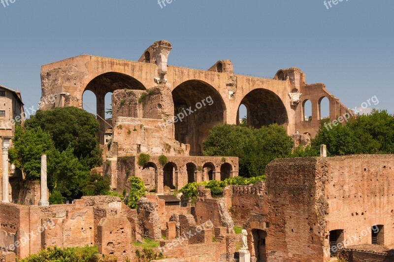 Basilica Constantine Maxentius Forum Romanum Rome Remains