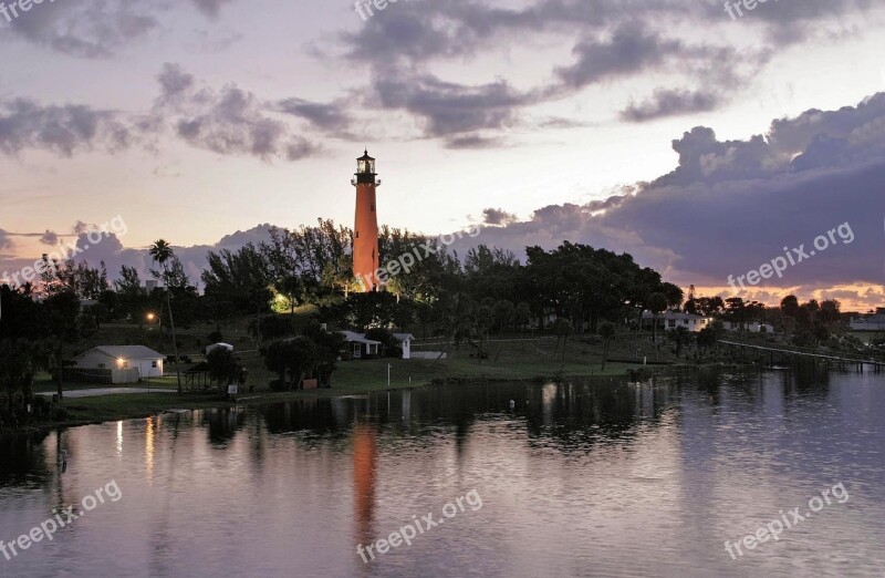 Lighthouse Ocean Sea Light Coast