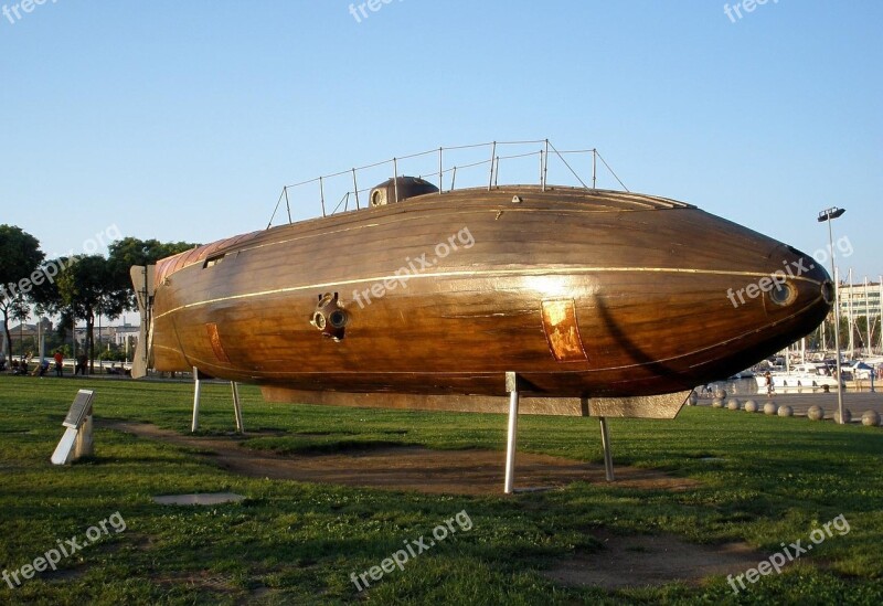 Ictineo Ii Submarine Barcelona Replica Museum