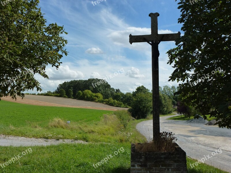 Barby Ardennes Wayside Cross Way Field