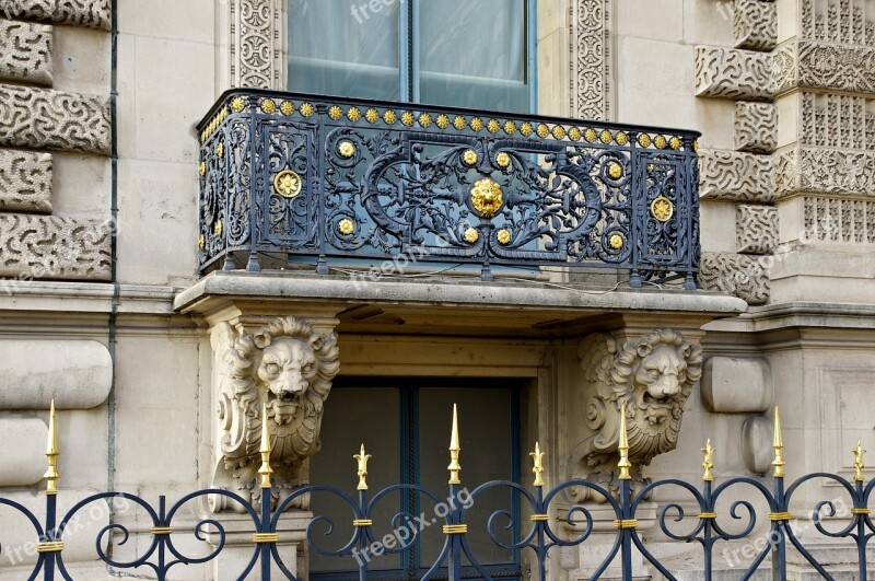 Balcony Renaissance Revival Paris Building