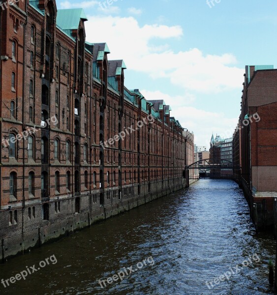 Hamburg Port Alster Depot Elbe