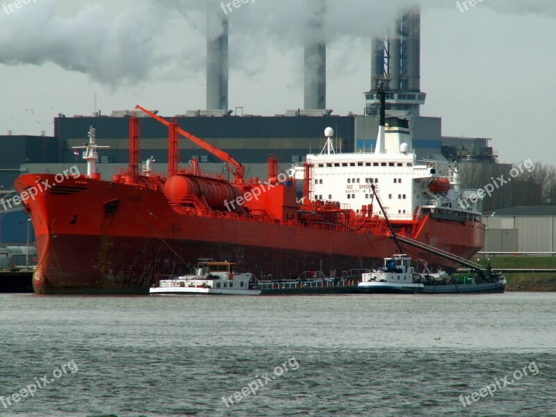 Atria Ship Port Rotterdam Tanker