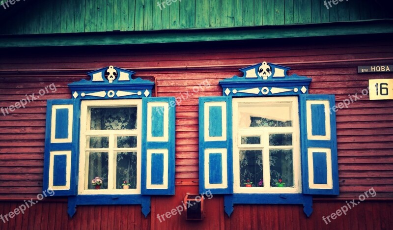 Old House Retro Window Frame The Façade Of The