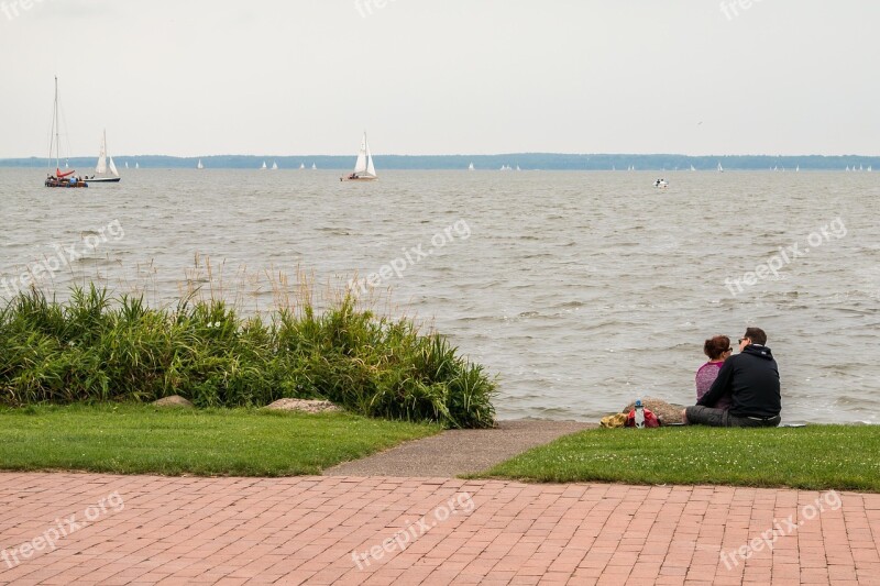 Lake Bank Pair Lovers Promenade